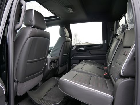 New 2026 GMC Sierra 2500 AT4X image 12