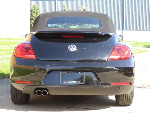 Used 2013 Volkswagen Beetle 2.5 FWD image 6