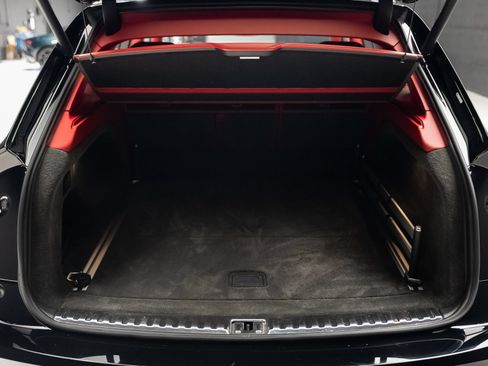 Used 2022 Bentley Bentayga Speed AWD/4WD image 74