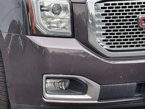 Used 2016 GMC Yukon Denali AWD/4WD image 7