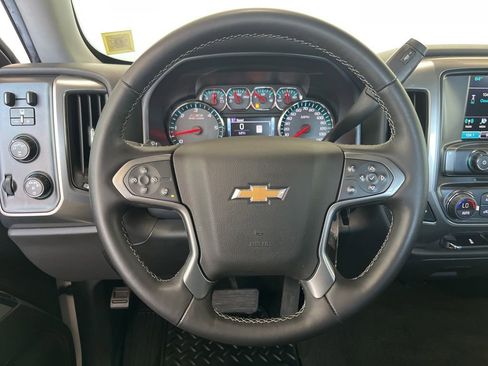 Used 2017 Chevrolet Silverado 1500 LT w/ Redline Edition AWD/4WD image 5
