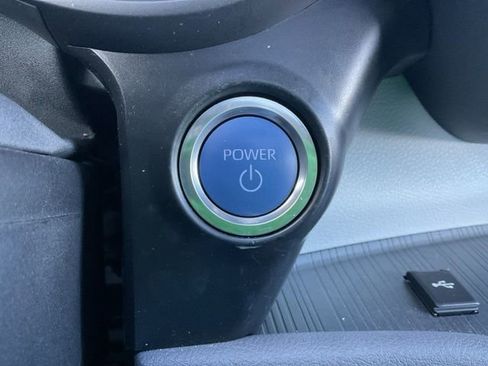 Used 2024 Toyota Sienna XSE w/ XSE Plus Package image 30