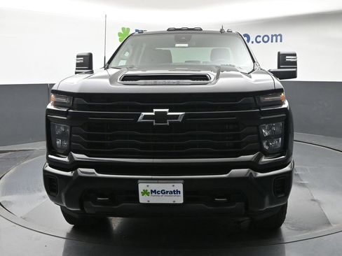 New 2026 Chevrolet Silverado 2500 Custom AWD/4WD image 5