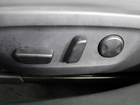 Used 2024 MAZDA MAZDA3 s image 36