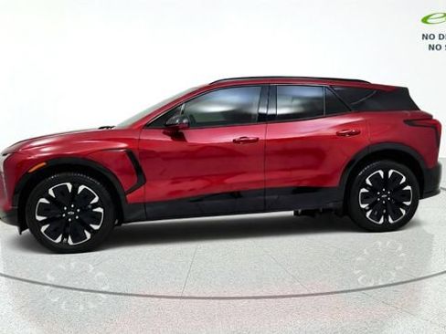 Used 2024 Chevrolet Blazer EV RS AWD/4WD image 4