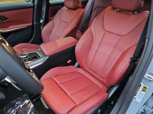 New 2026 BMW 330i Sedan w/ M Sport Package image 16