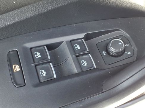 Certified 2021 Volkswagen Jetta R-Line FWD image 20