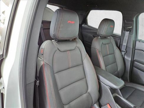 Used 2025 Chevrolet TrailBlazer RS image 18