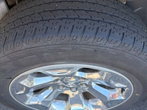 Used 2022 RAM 1500 Big Horn AWD/4WD image 9