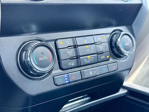 Used 2019 Ford F150 Lariat image 32