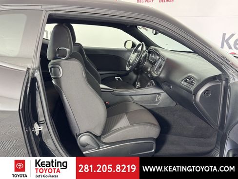 Used 2021 Dodge Challenger R/T image 16