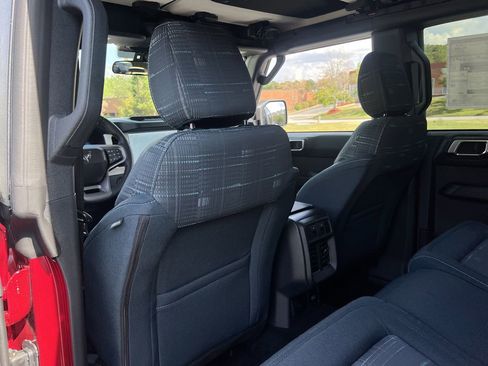 New 2026 Ford Bronco Heritage Edition AWD/4WD image 16