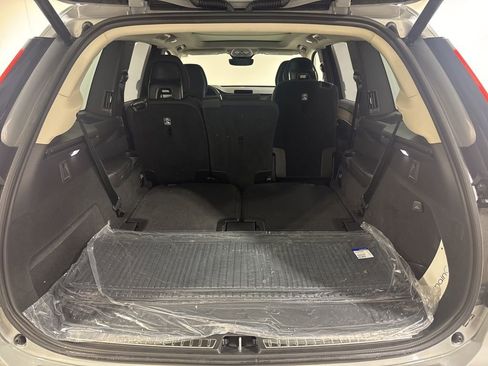 Used 2026 Volvo XC90 B6 Plus w/ Protection Package Premier AWD/4WD image 31