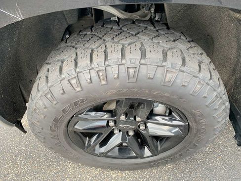 Used 2022 Chevrolet Silverado 1500 LTZ image 32