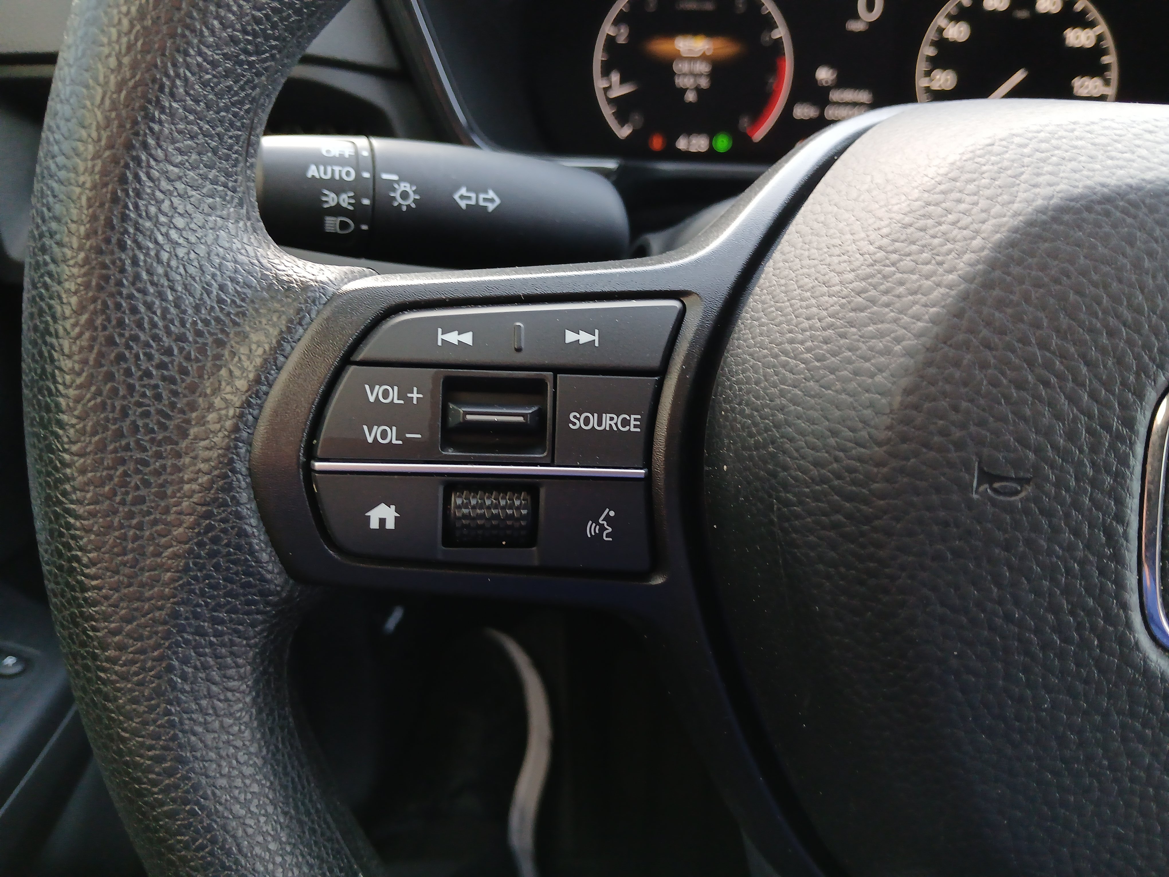 Used 2024 Honda CR-V EX image 11