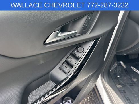 Certified 2026 Chevrolet Equinox LT w/ Safety and Technology Package FWD image 17