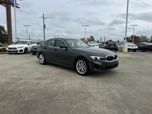 New 2026 BMW 330i Sedan w/ Premium Package image 5