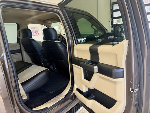 Used 2015 Ford F150 XLT w/ Equipment Group 302A Luxury RWD image 18