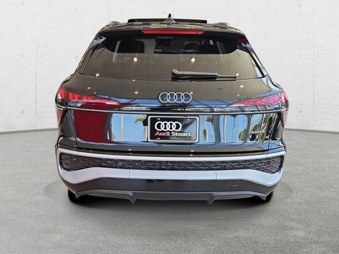 New 2026 Audi Q3 quattro 2.0T AWD/4WD image 5