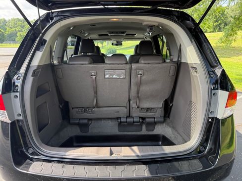 Used 2016 Honda Odyssey Touring image 13