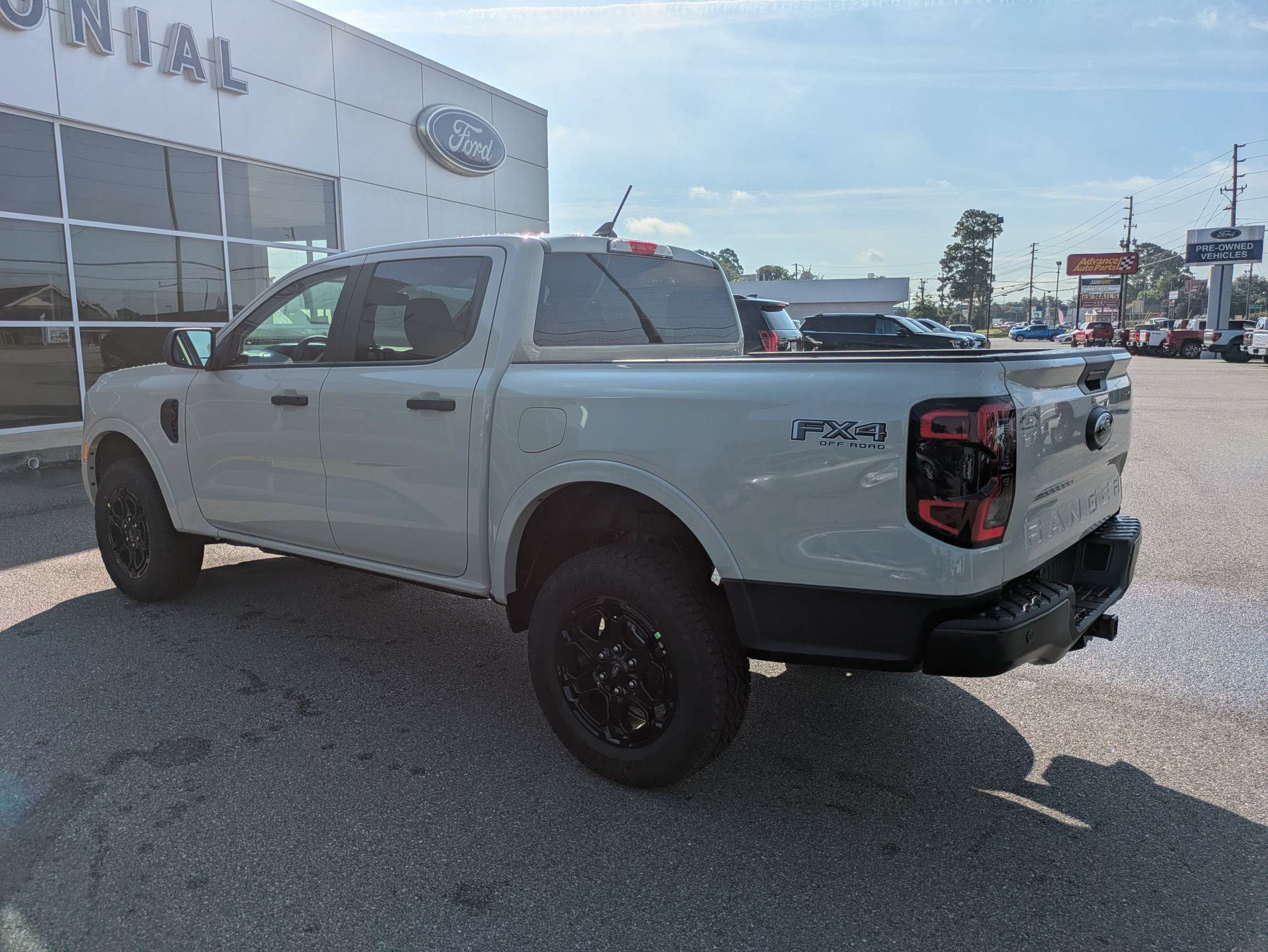 New 2026 Ford Ranger XLT w/ FX4 Off-Road Package AWD/4WD image 6