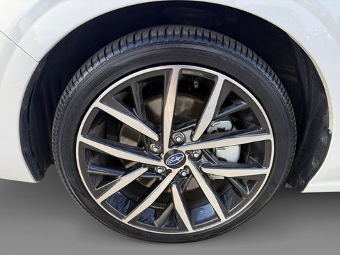 Used 2025 Subaru Impreza 2.0i Sport image 9