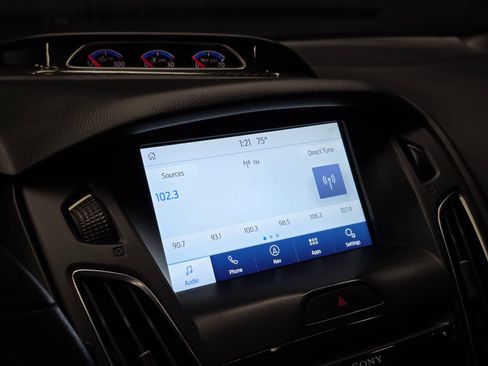 Used 2018 Ford Focus RS AWD/4WD image 27