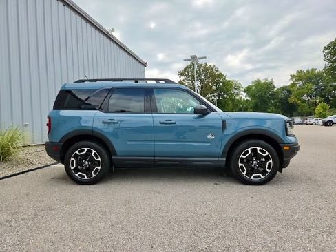 Used 2023 Ford Bronco Sport Outer Banks w/ Tech Package AWD/4WD image 7