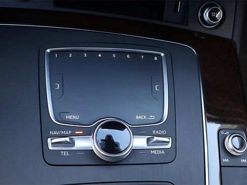 Used 2019 Audi Q5 2.0T Premium Plus w/ Premium Plus Package image 26