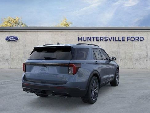 New 2026 Ford Explorer ST-Line w/ ST-Line Street Pack image 8