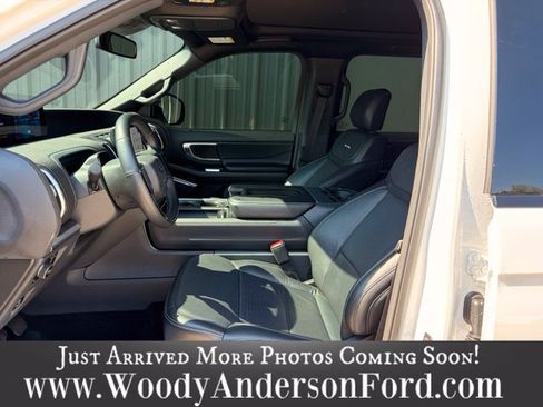 Used 2025 Ford Expedition Platinum w/ Stealth Performance Package AWD/4WD image 11