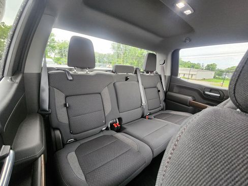 Used 2021 Chevrolet Silverado 1500 RST AWD/4WD image 45