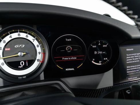Used 2024 Porsche 911 GT3 image 37