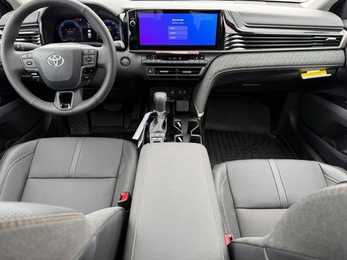 New 2026 Toyota Camry XLE AWD (Natl) image 7