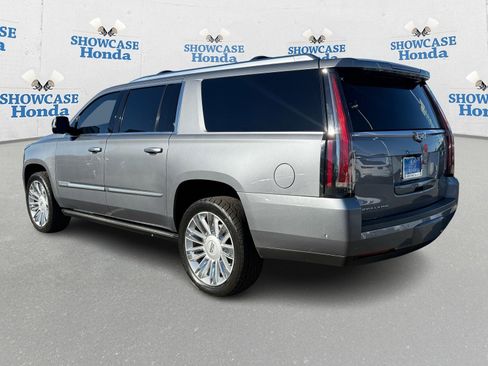Used 2019 Cadillac Escalade ESV Platinum image 5