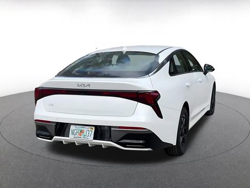 Used 2025 Kia K5 LXS image 14