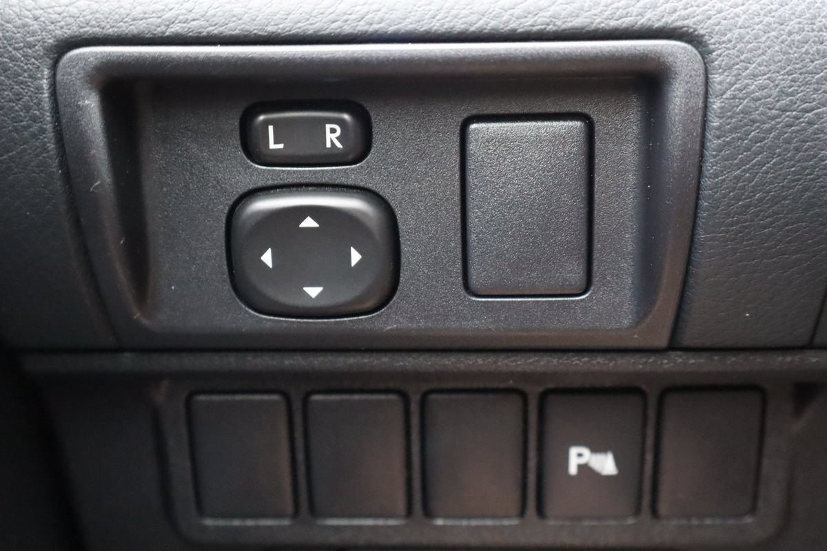 Used 2013 Lexus ES 350 w/ Premium Pkg FWD image 29