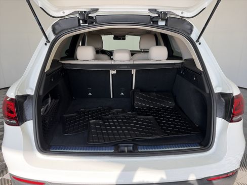 Used 2022 Mercedes-Benz GLC 300 4MATIC image 14