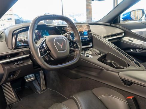 Used 2024 Chevrolet Corvette Stingray Preferred Conv w/ 2LT image 24