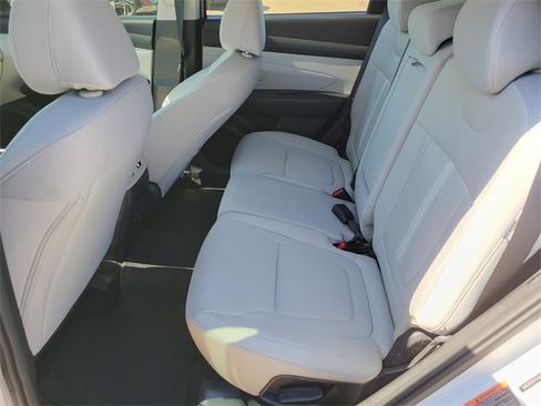 New 2026 Hyundai Tucson SEL image 10