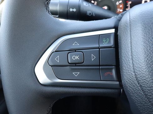 New 2026 Jeep Compass Latitude image 24