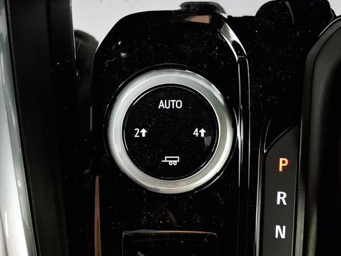 New 2026 Chevrolet Colorado W/T image 6