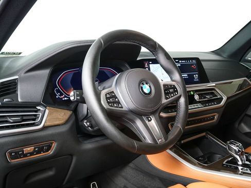 Used 2021 BMW X5 sDrive40i w/ M Sport Package image 4