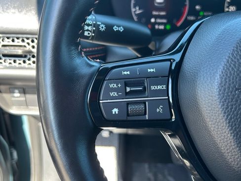 Used 2025 Honda HR-V Sport image 28