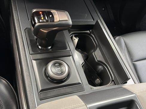 Used 2024 GMC Hummer EV 2X w/ Extreme Off-Road Package image 24