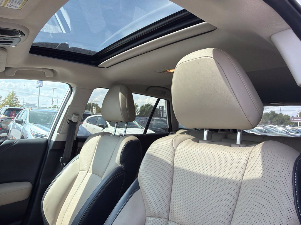 Used 2022 Subaru Outback Limited AWD/4WD image 5
