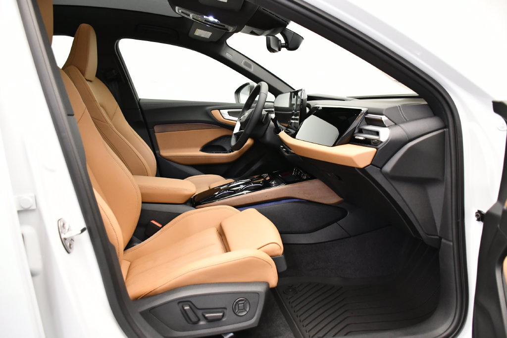 Used 2025 Audi A5 Premium w/ Premium Plus AWD/4WD image 47