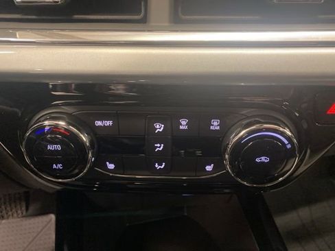 New 2026 Chevrolet Trax LT w/ Driver Confidence Package FWD image 19