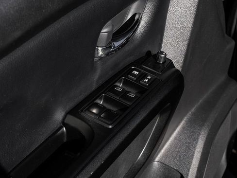 Used 2023 Nissan Titan PRO-4X w/ Off Road Protection Package image 44