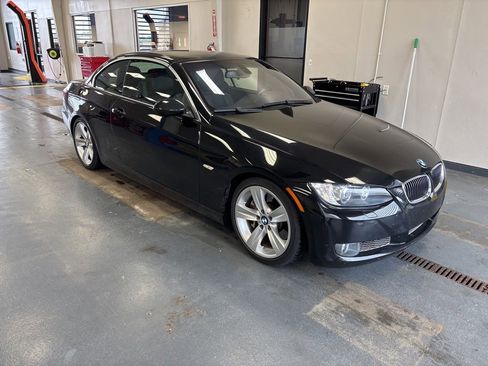 Used 2009 BMW 335i Convertible RWD image 1